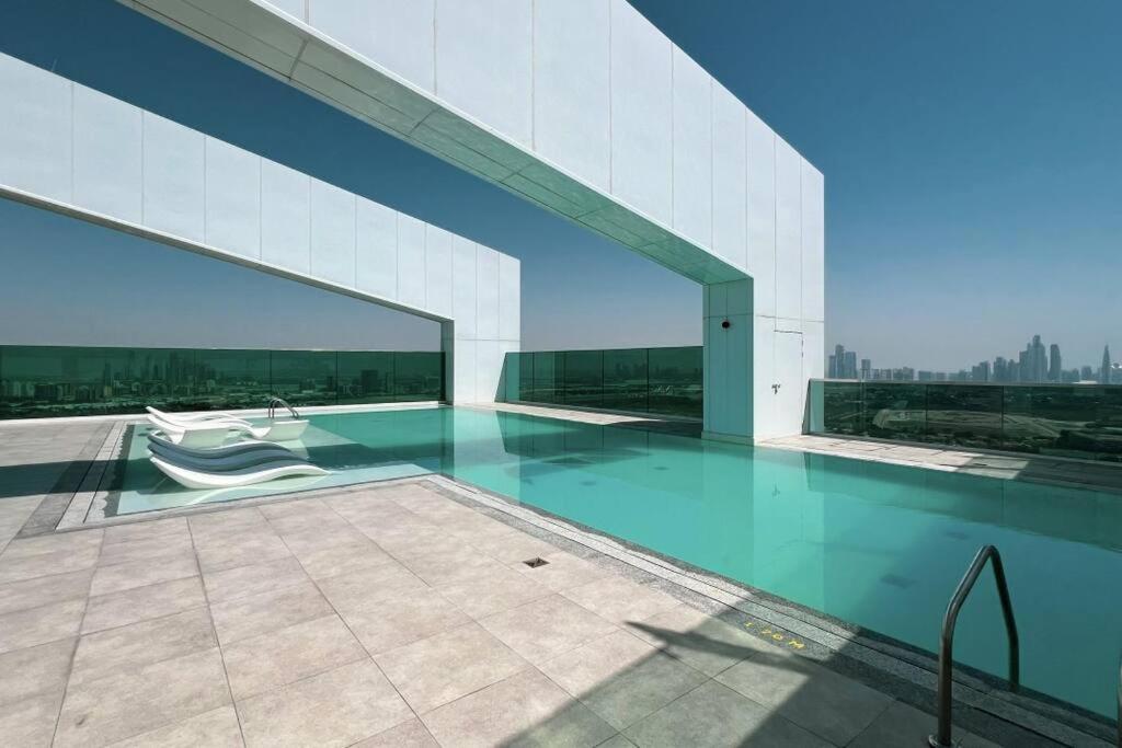 Chic 2 Bed Near Trade Centre With 5 Star Amenities Dubai Exterior foto