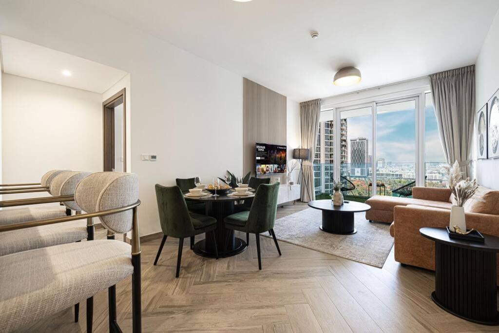 Chic 2 Bed Near Trade Centre With 5 Star Amenities Dubai Exterior foto