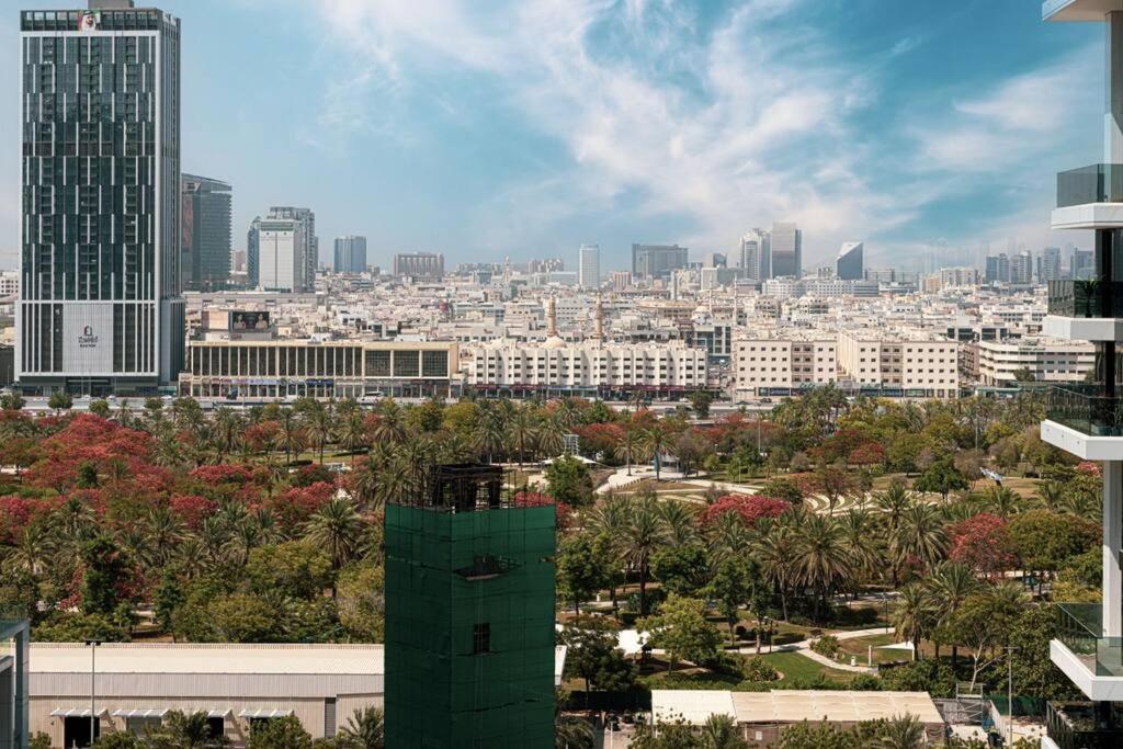 Chic 2 Bed Near Trade Centre With 5 Star Amenities Dubai Exterior foto