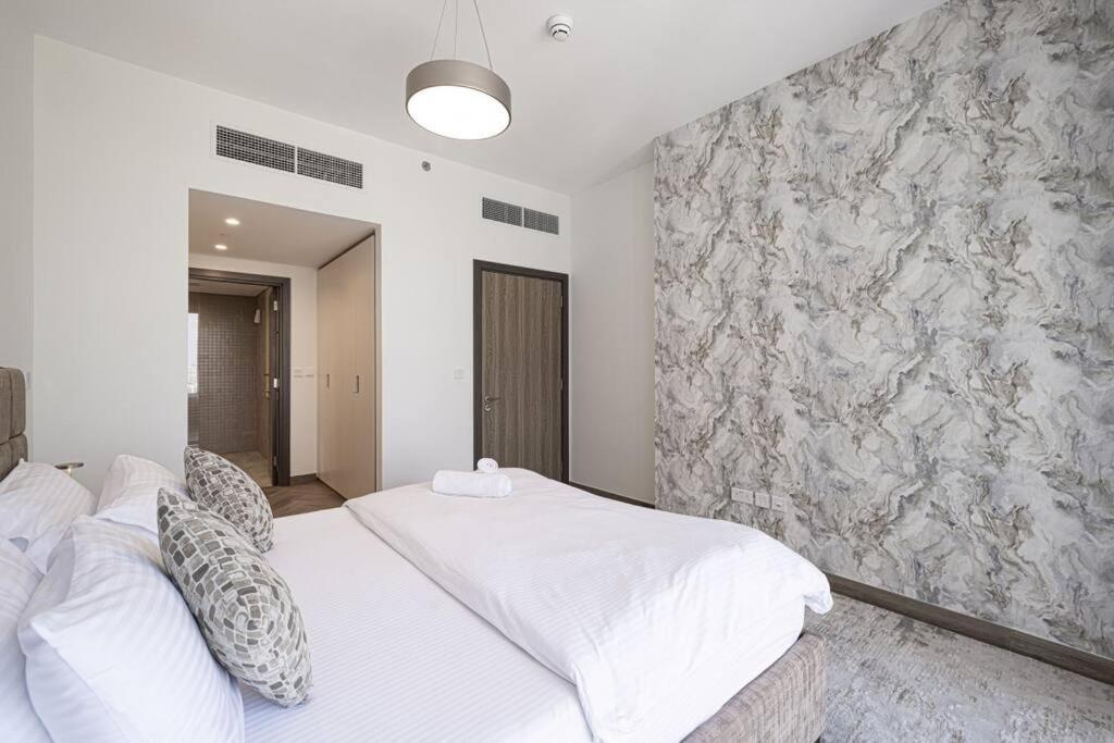 Chic 2 Bed Near Trade Centre With 5 Star Amenities Dubai Exterior foto