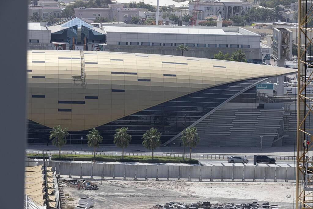 Chic 2 Bed Near Trade Centre With 5 Star Amenities Dubai Exterior foto